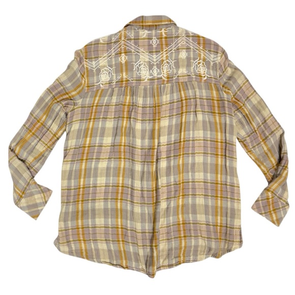 Free People Women's Magical Plaid Buttondown Western Top in Tan. Size M - Picture 3 of 8
